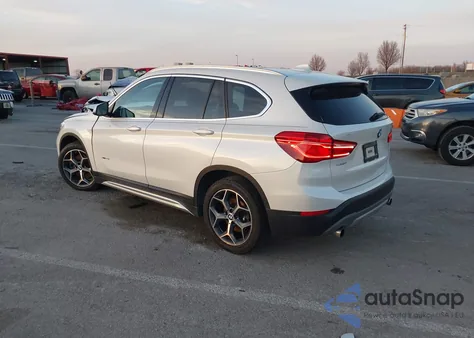 2016 BMW X1 xDrive28I из США, поврежденный, VIN WBXHT3C37G5E47607